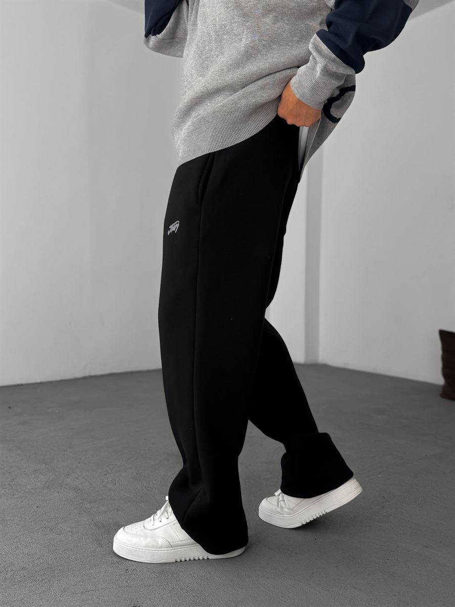 Signature Logo Essential Sweatpants