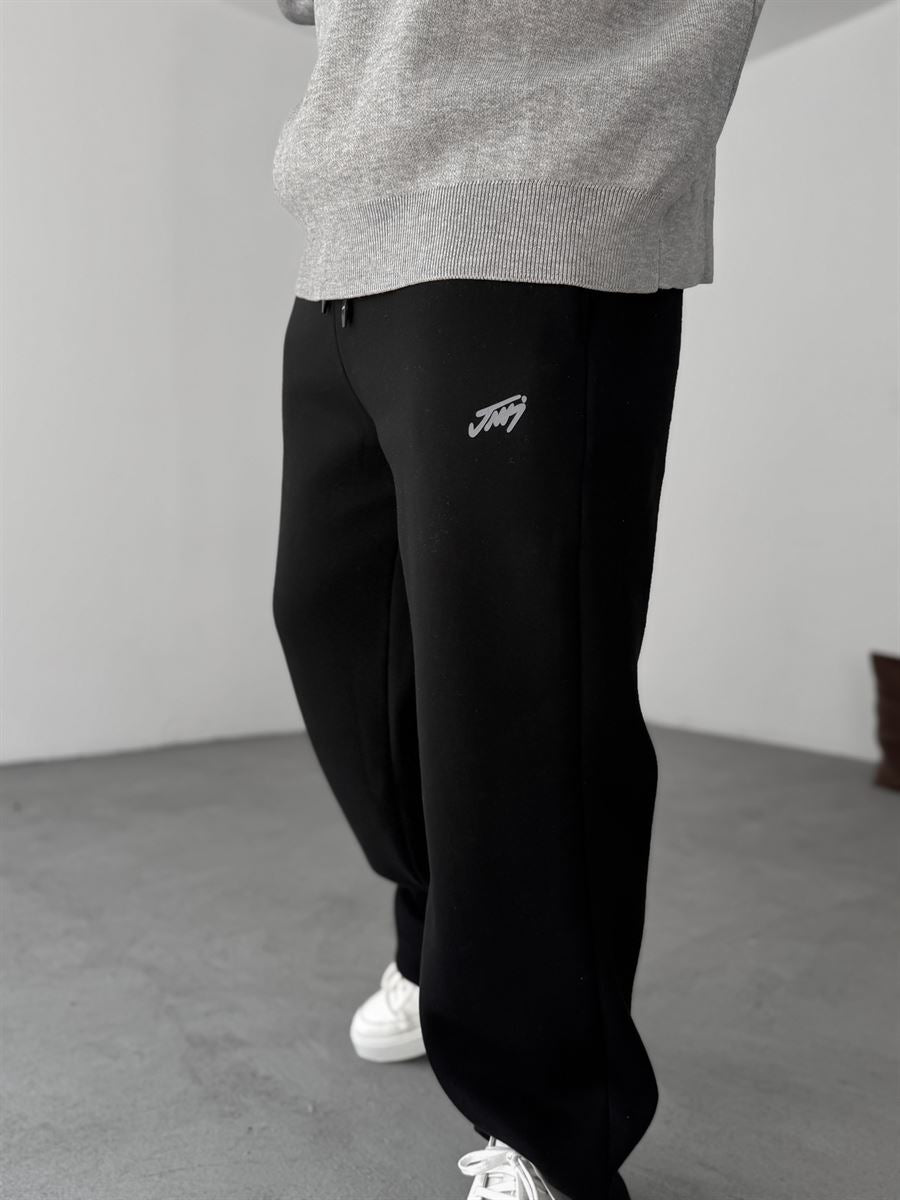 Signature Logo Essential Sweatpants